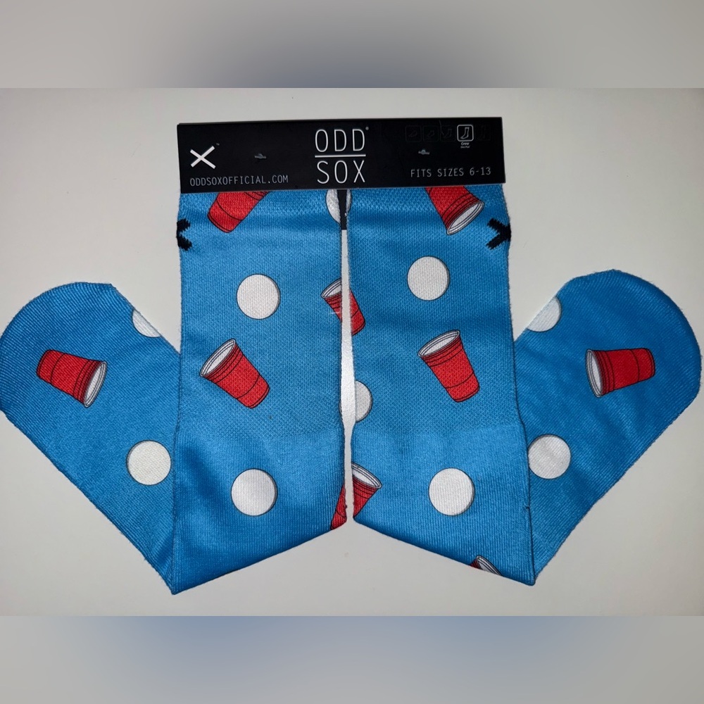 NWT ODD SOX Beer Pong Novelty Crew Socks